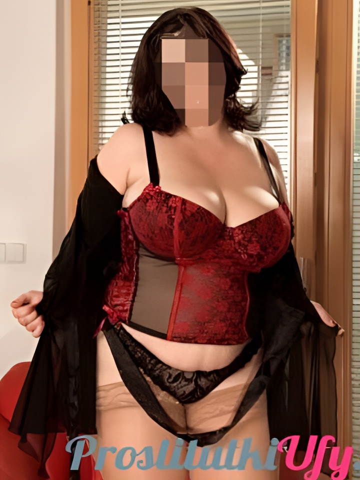 Индивидуалка Мадина, доступна для личного знакомства от 10000 руб