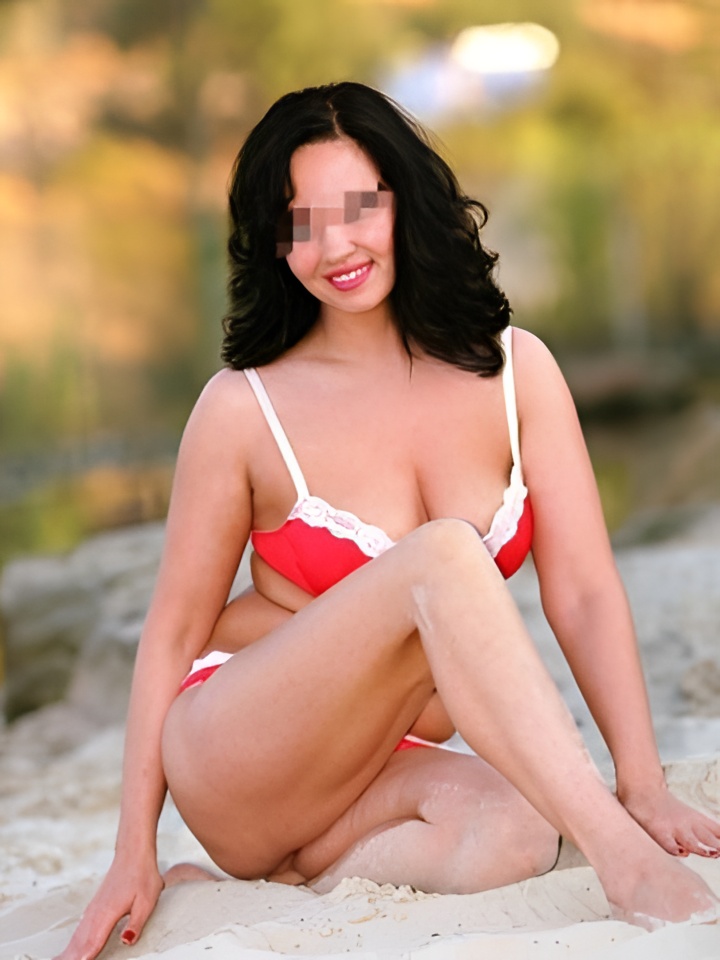 Регина привлекательная девушка из Октябрьского цена от 2000 руб