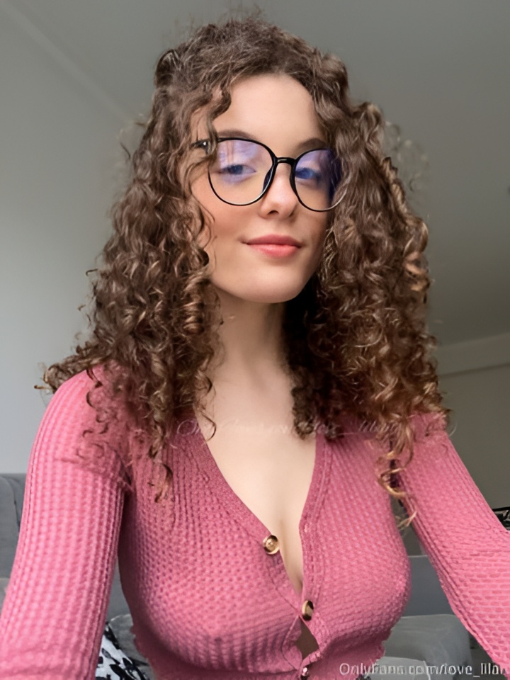 Виталина привлекательная девушка из Октябрьского цена от 2000 руб