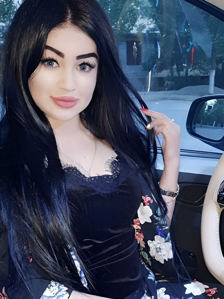 Юлия привлекательная девушка из Октябрьского цена от 5000 руб