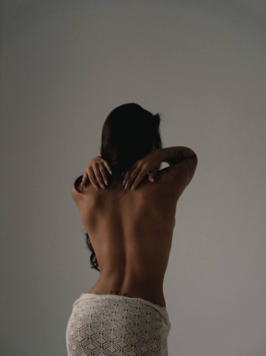 Лия привлекательная девушка из Октябрьского цена от 4000 руб